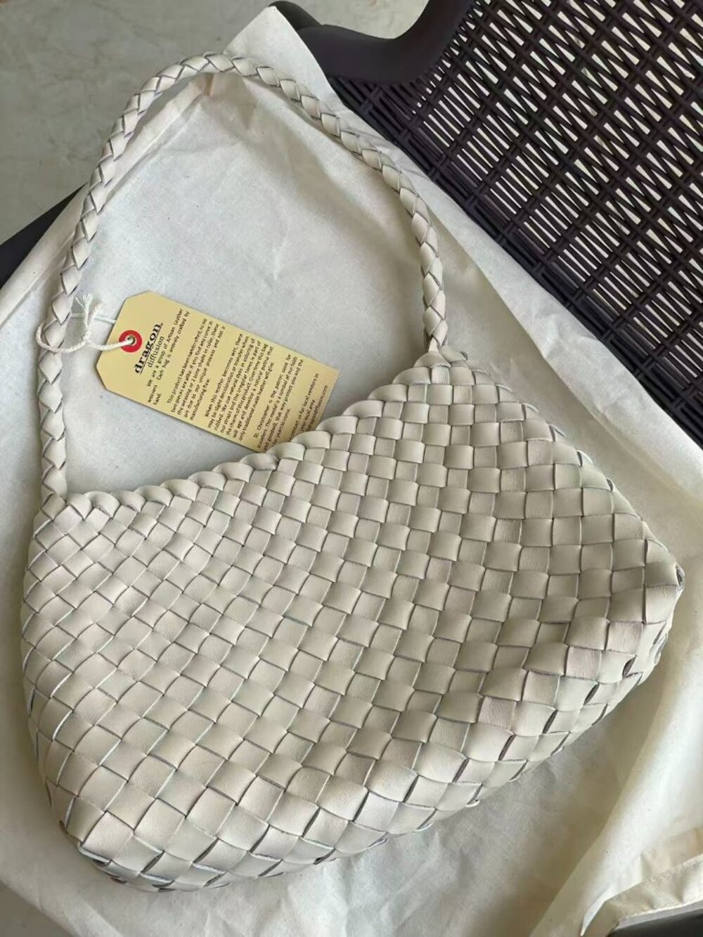 Dragon Diffusion Woven Leather Shoulder Bag Ivory Handcrafted Basket Style